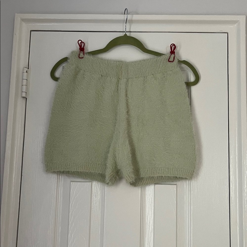 Green Sweater Set - Picture 3 of 5